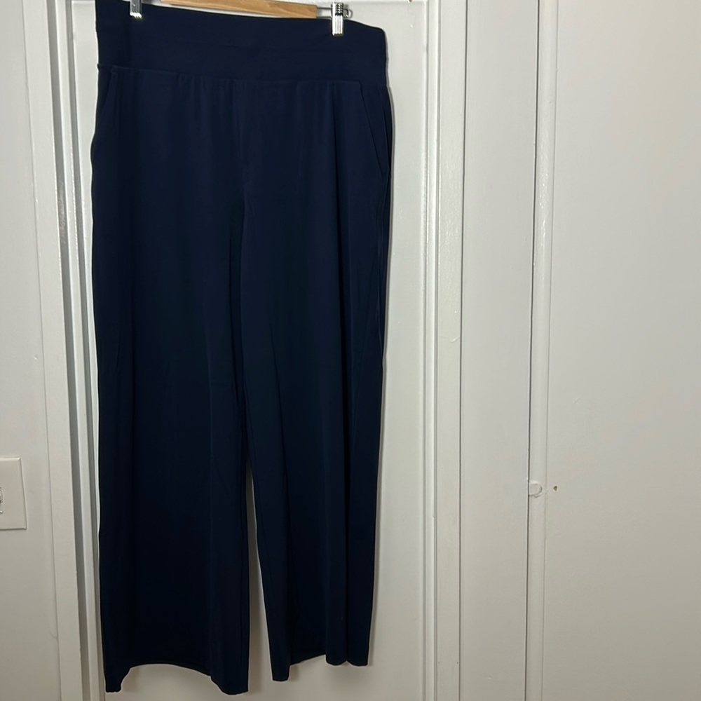 Wide elastic waist pants
